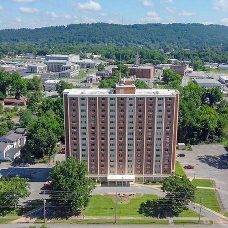 Cozy 1 Bedroom Apartment In Downtown Gadsden, Al Kültér fotó
